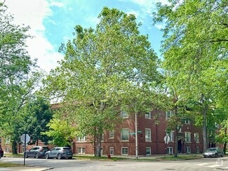Building Photo - 1400 W Rosemont Ave