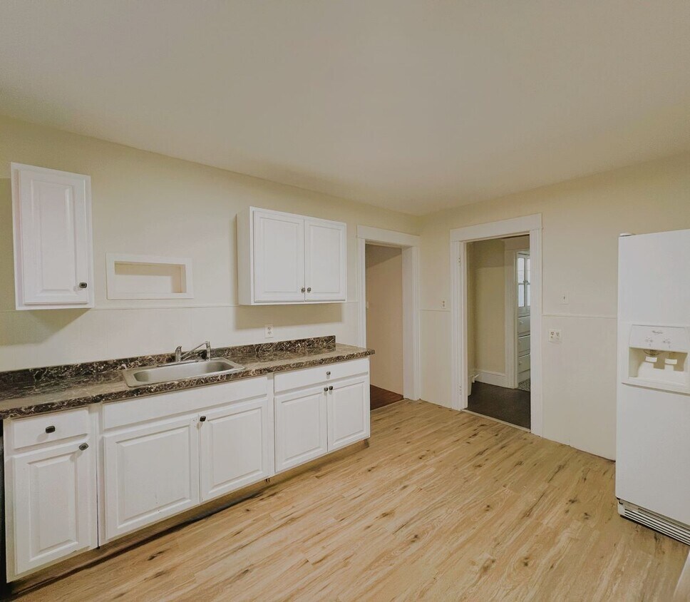 Foto principal - 454/456 Tyler Street