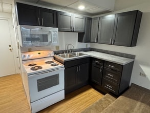 Building Photo - 2668 Elmwood Ave