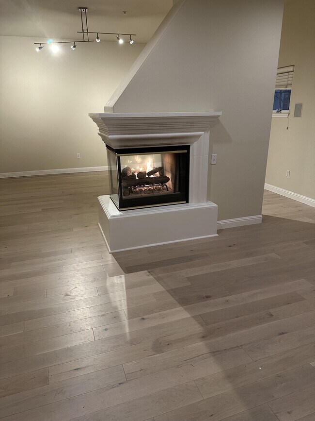 Foto del edificio - 435 Sheridan Ave