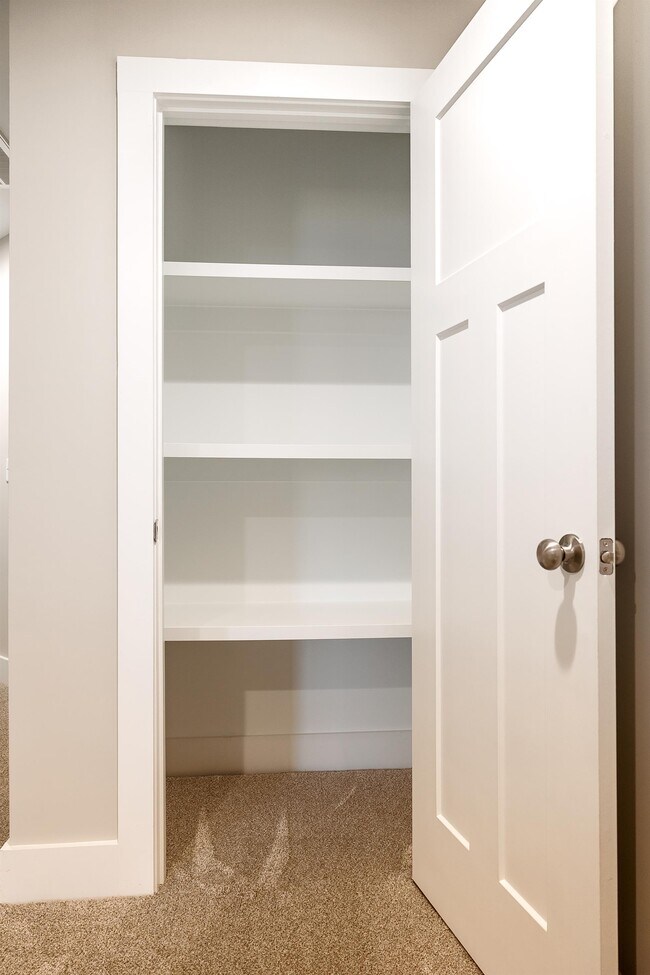 Foto del edificio - 536 Nova Ln