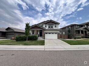 Building Photo - 10076 Tall Oaks St