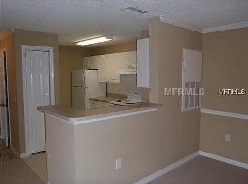 Building Photo - 18001 Richmond Pl Dr