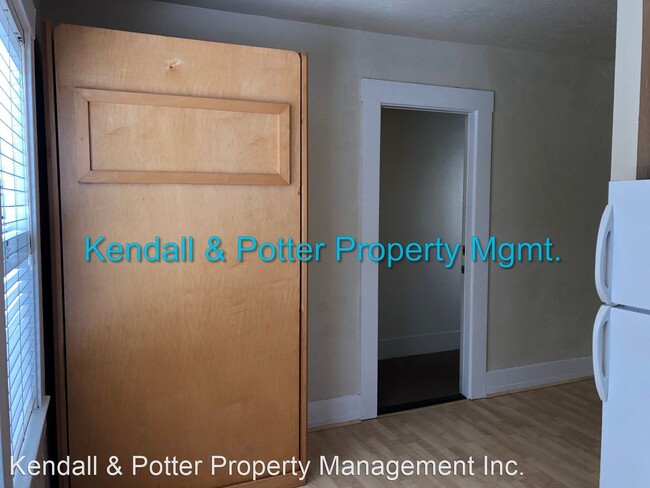 Building Photo - 110 Capitola Ave