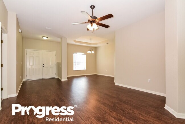 Building Photo - 3677 Sandhill Crane Dr