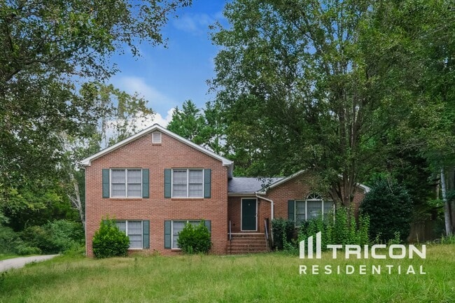 Building Photo - 1545 Glenfield Dr
