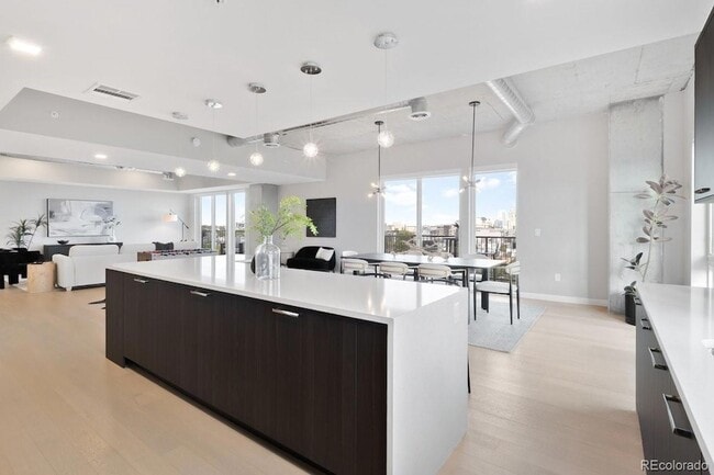 Foto del edificio - 1515 Julian St