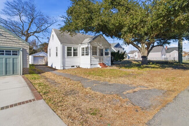 Foto del edificio - 9631 Worth St