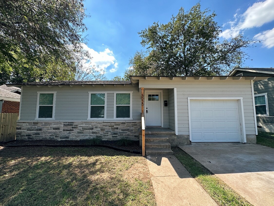Foto principal - 3220 N 24th St