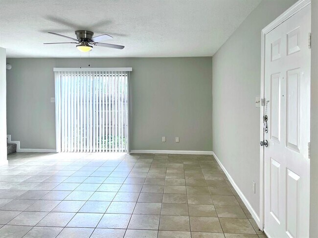 Building Photo - 1803 Briarcreek Blvd