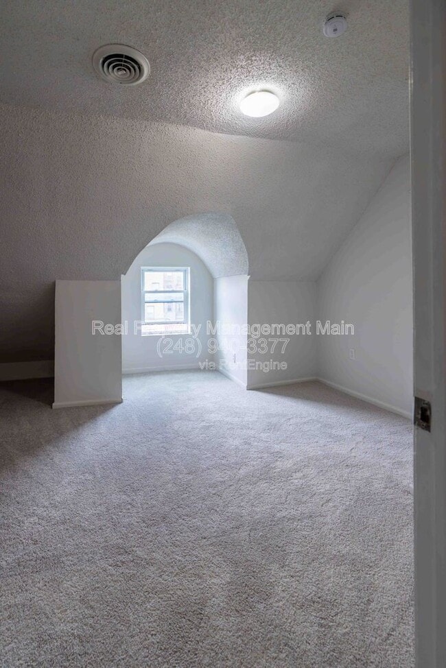 Foto del edificio - 1408 Glynn Ct