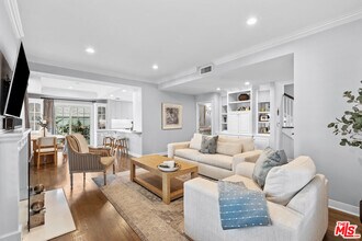 Building Photo - 1144 Yale St