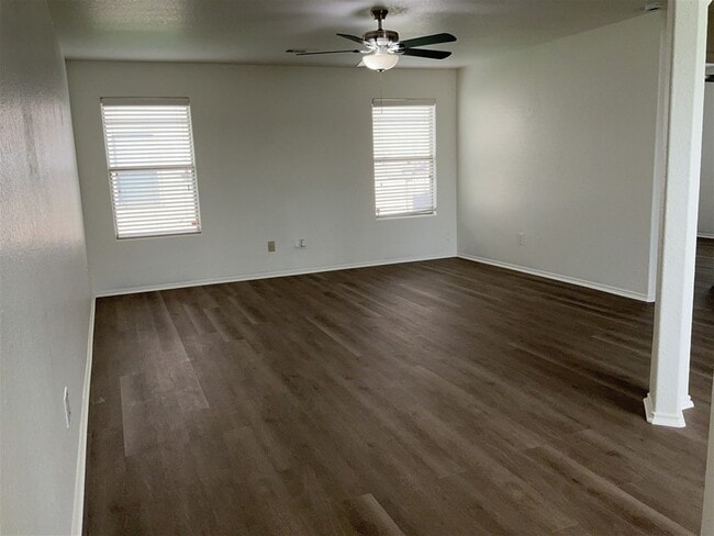 Building Photo - 1143 Desert Willow Ln