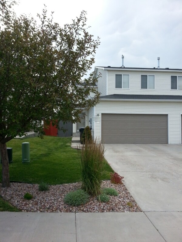 266 Hunters Way, Cheyenne, WY 82007 Townhome Rentals in Cheyenne WY