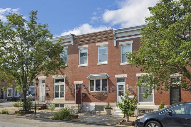 Building Photo - 3802 Hudson St
