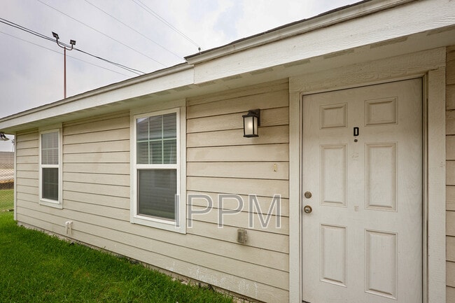 Building Photo - 2205 Multi-National
