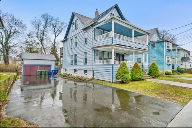 Building Photo - 115 Harborview Ave