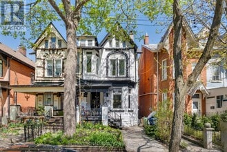 Building Photo - 319 Markham St