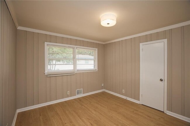 Building Photo - 2065 Nettie Ct