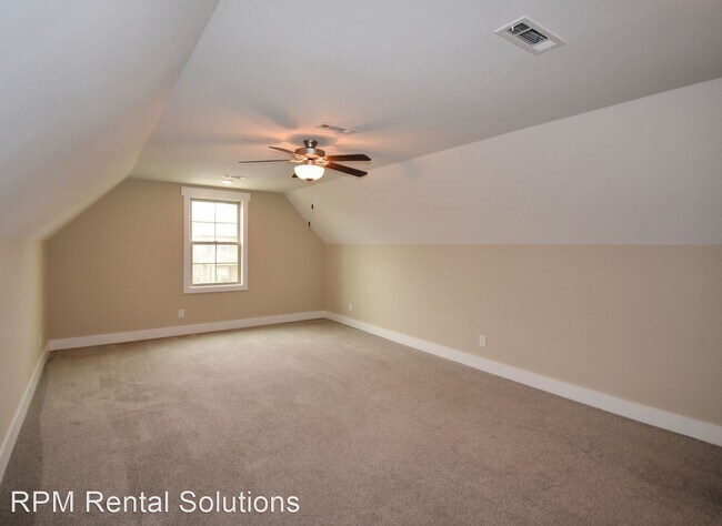 Foto del edificio - 3 br, 2.5 bath House - 332 Rockcastle Dr.