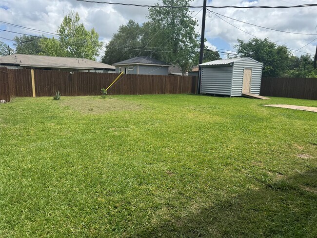 Foto del edificio - 14407 Alkay St