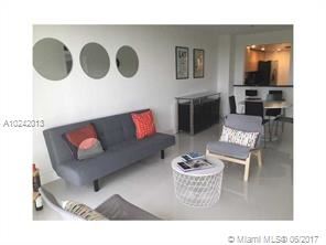 Foto del edificio - 2821 NE 163rd St