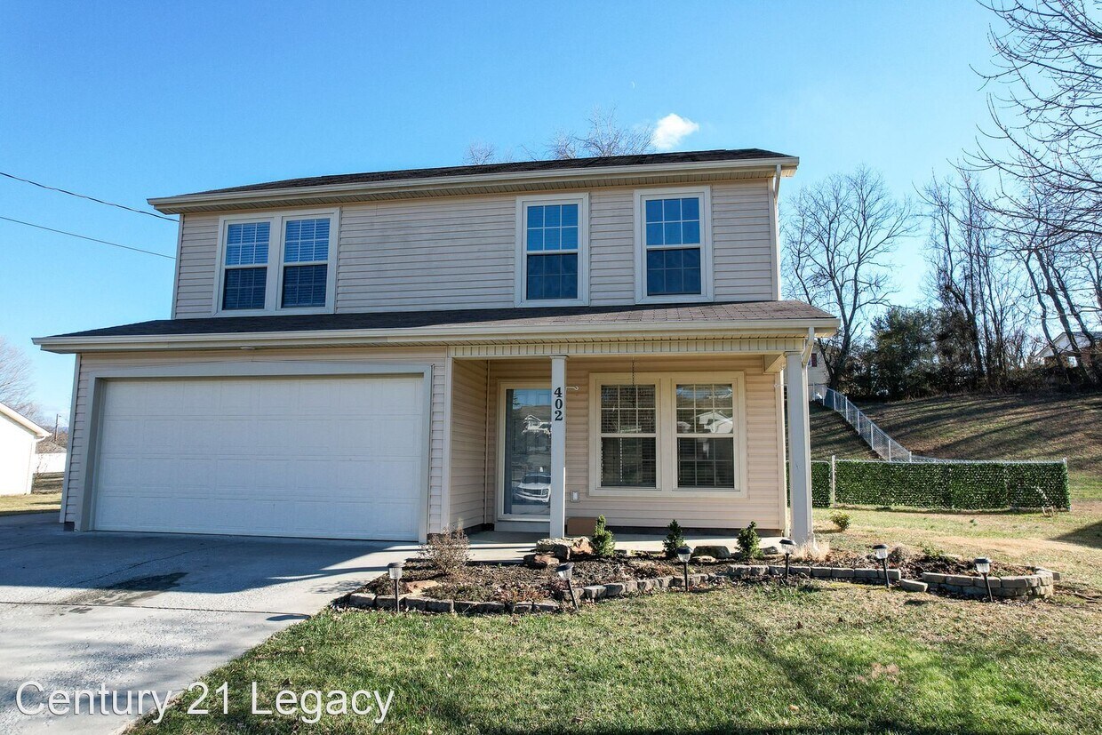 3 br, 2 bath House 402 Kings Rd House Rental in Piney Flats, TN