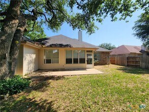 Building Photo - 1771 Oak Glen