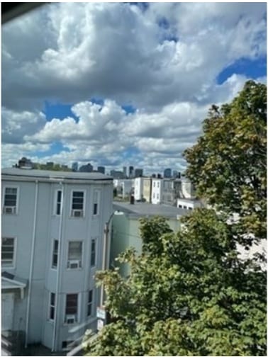 Building Photo - 52 Brooks St