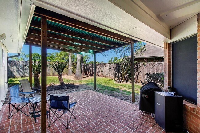 Foto del edificio - 16718 Tranquil Dr