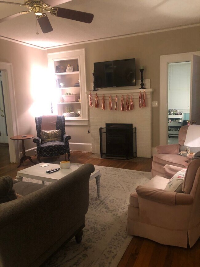 Foto del edificio - 4bed/2 bath close to USC, Five Points