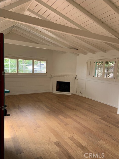 Building Photo - 609 Seaview St