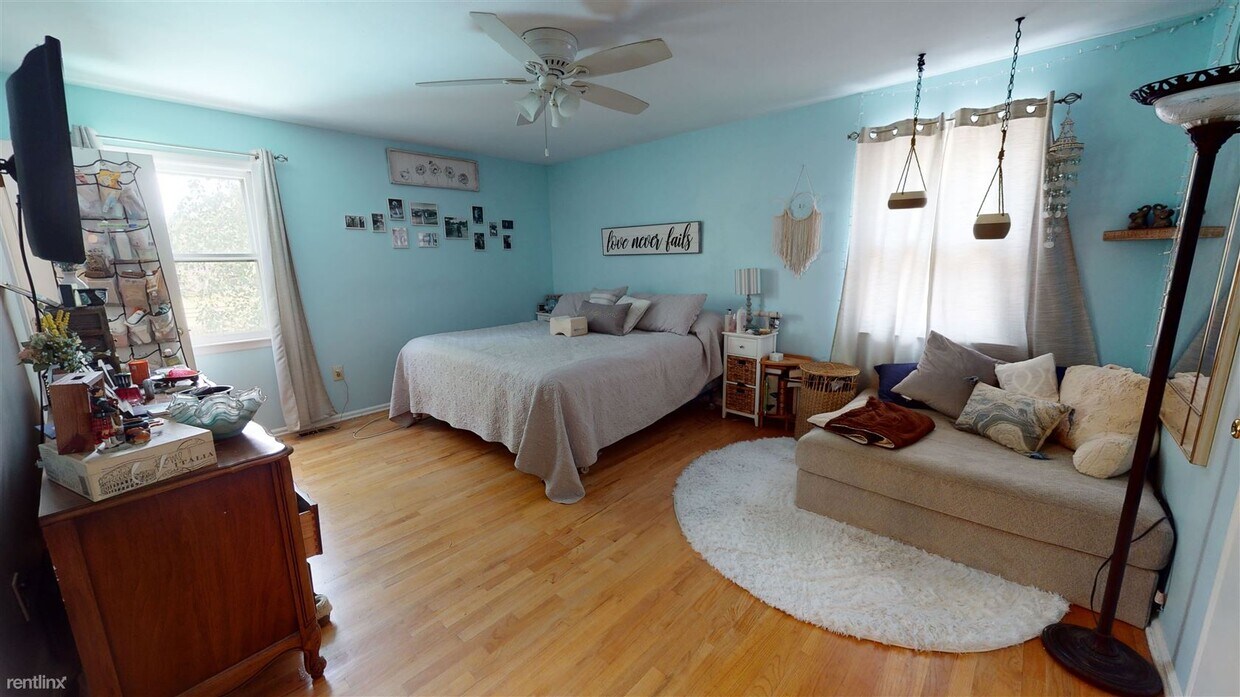 Primary Photo - 4 br, 2 bath House - 4414 Route 27