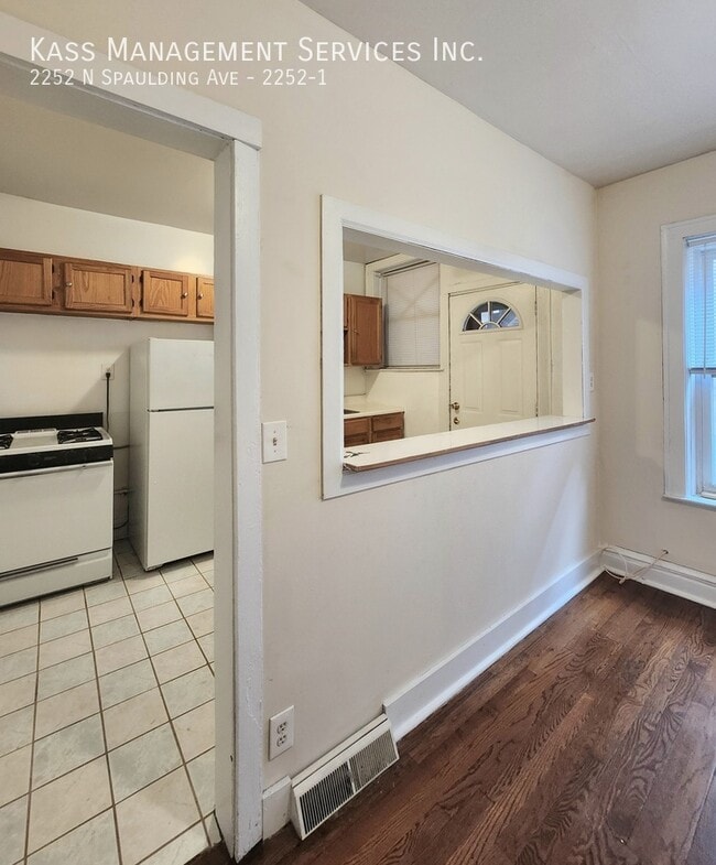 Photo - 2252 N Spaulding Ave Apartment