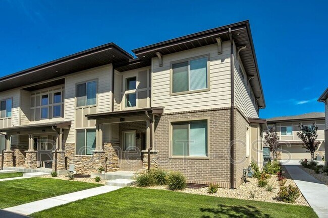 Foto del edificio - 12664 S Doc Sorensen Ln