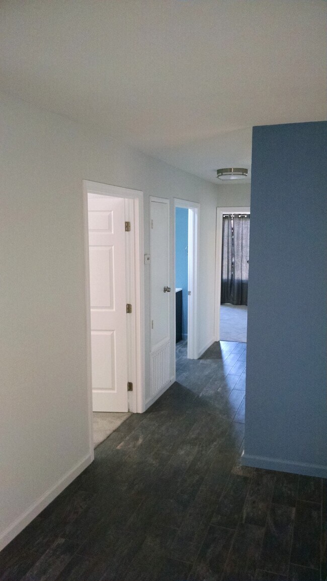 Building Photo - 74426 Maricopa Dr