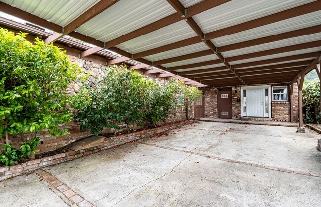 Photo - 17645 Peak Ave Apartment