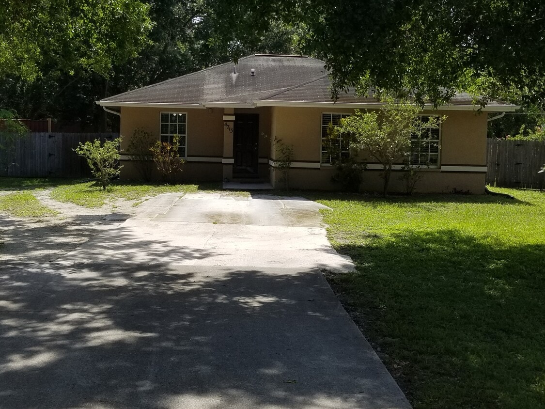 Photo - 4713 4th Ave E (Palmetto, FL)