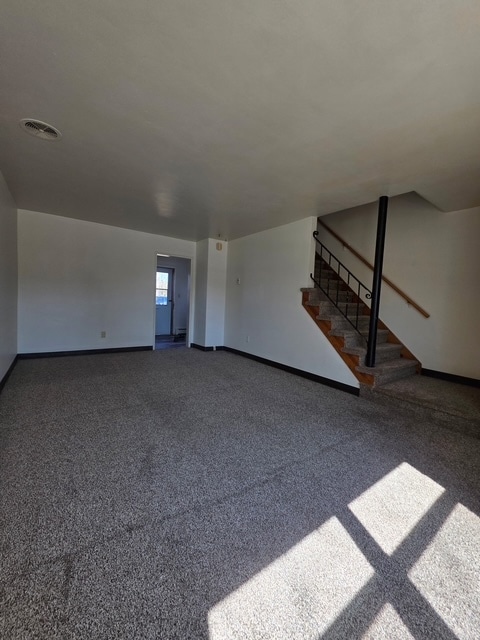 Building Photo - 702 8th Ave N