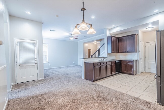 Foto del edificio - 17223 Brookhollow Ct Dr