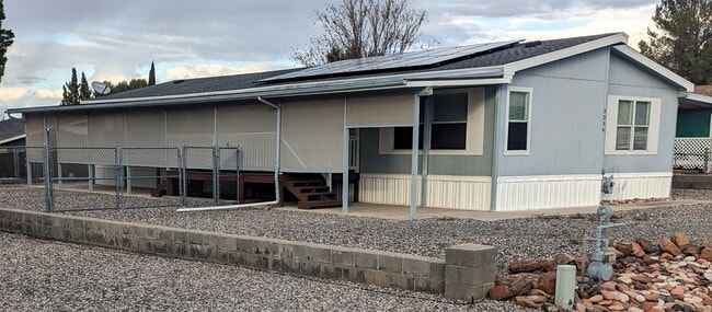 Building Photo - 3356 E Tower Dr