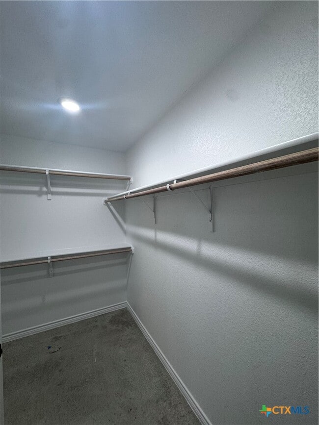 Building Photo - 209 Elbert Ln