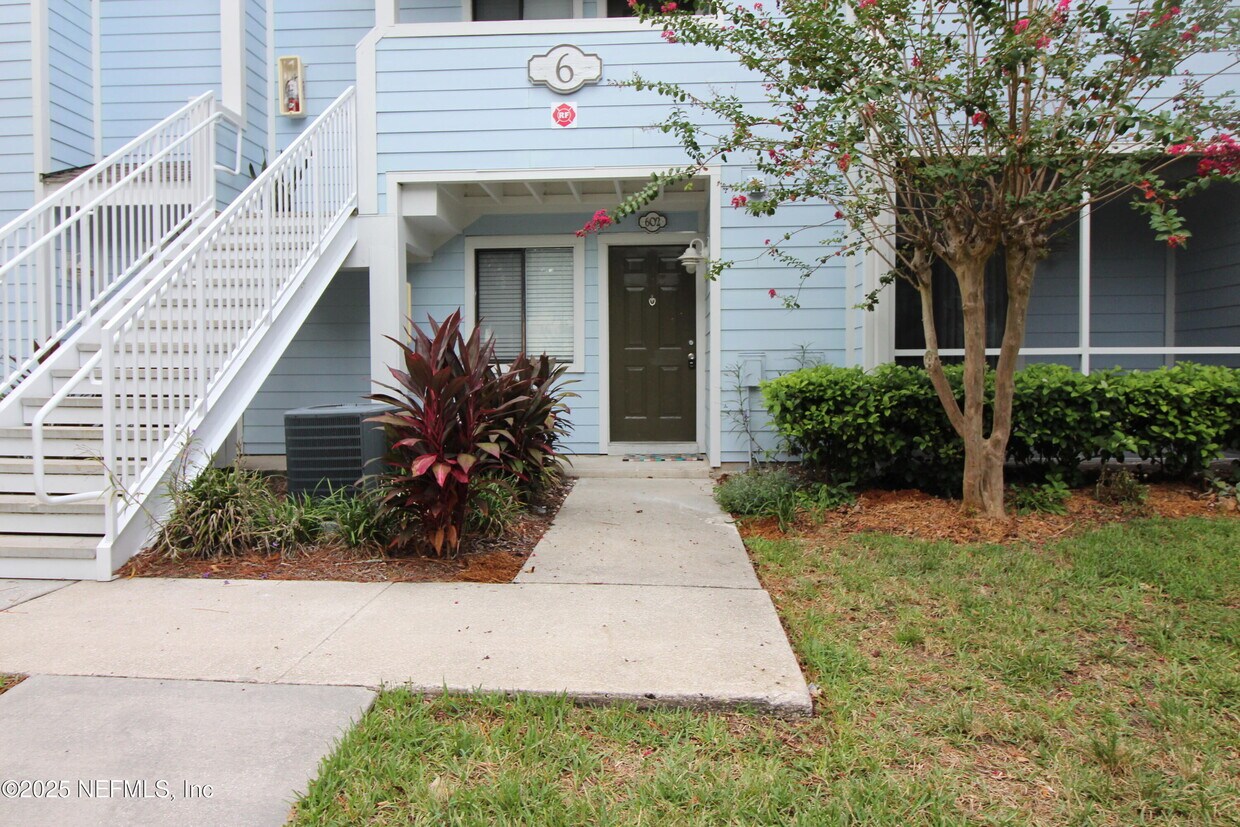 Foto principal - 100 Fairway Park Blvd