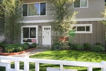 Primary Photo - 510 Irvine Ave