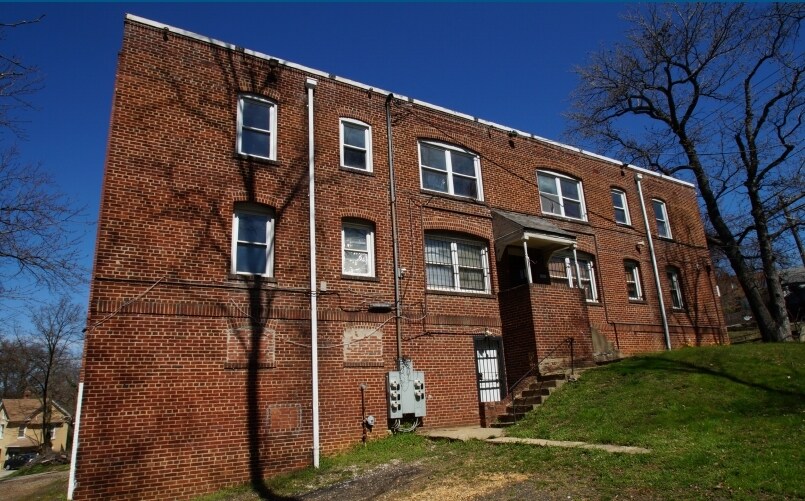 Primary Photo - 3927-3929 4th St SE