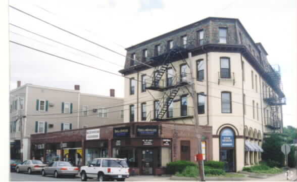 Building Photo - Waverly Apartments