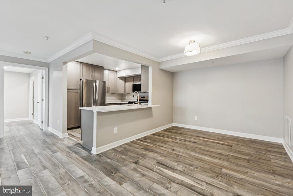 Foto principal - 8311 Bluebird Way