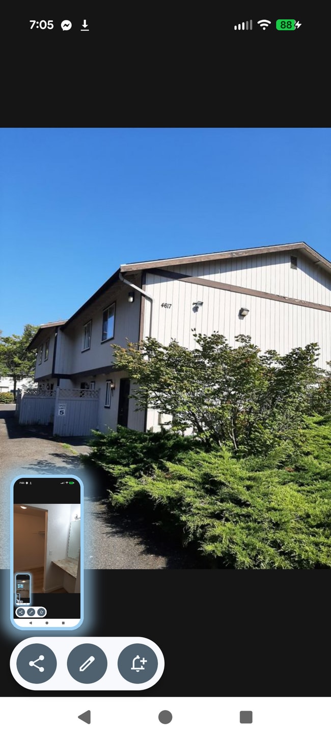 Building Photo - 4617 80th St NE