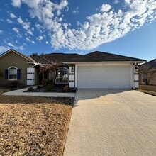 Building Photo - 2493 Brook Park Way