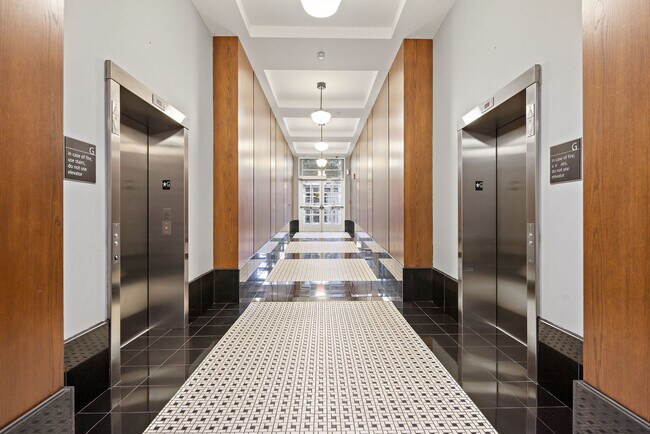 Foto del edificio - The Lofts at Blue Back Square